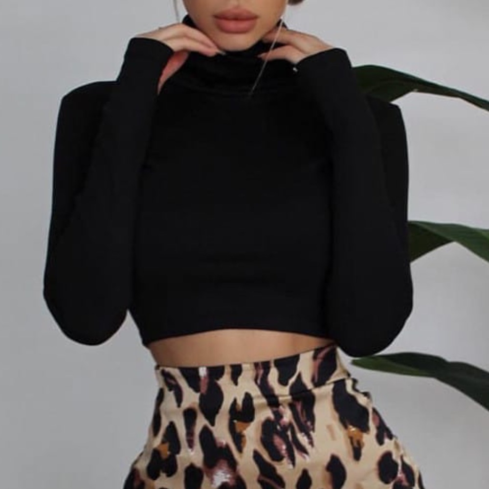 SUPER SALE!!  Stretchy cropped turtleneck top